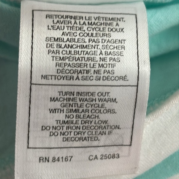 Disney Parks girls XL(14/16) white &light blue long sleeve shirt says Mickey NWT - Picture 14 of 14